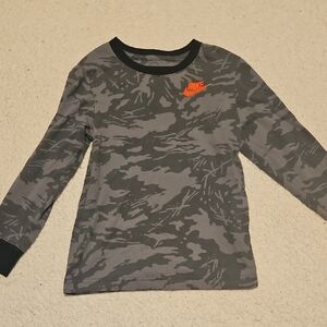 Nike Kids Long Sleeve Gray Camo Tee